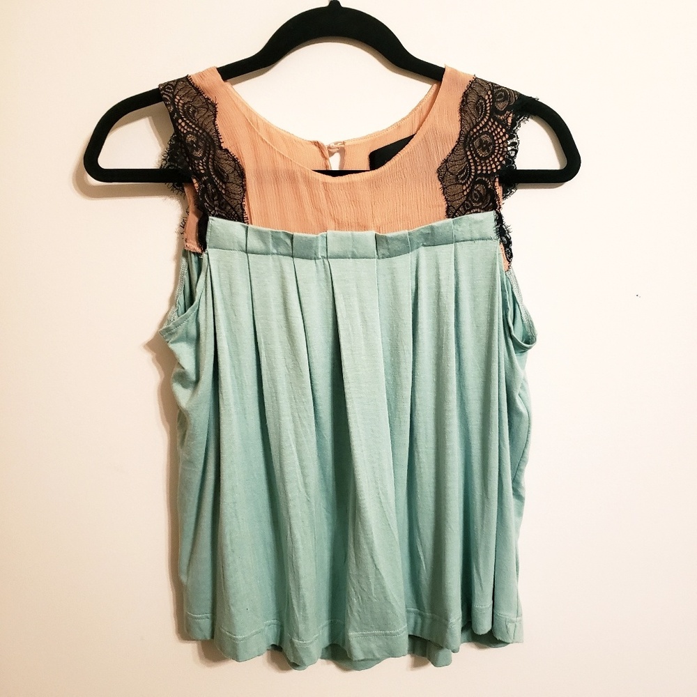 Shulami Sleeveless Cropped Top...L